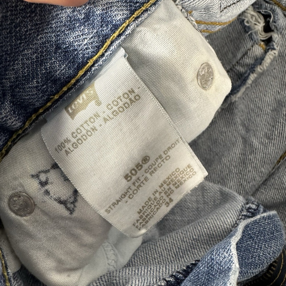 Vintage Levi's 505 Distressed Denim Shorts 34 Light Wash Jorts Streetwear Y2K - Picture 4 of 10